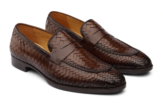 BRITAIN - CHESTNUT BROWN HANDWOVEN LEATHER SHOES